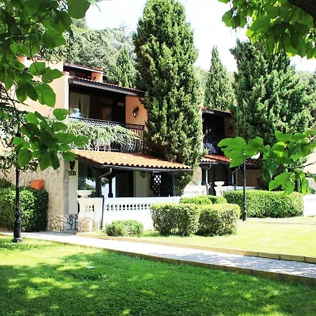 Hotel Elenite Villas 3*