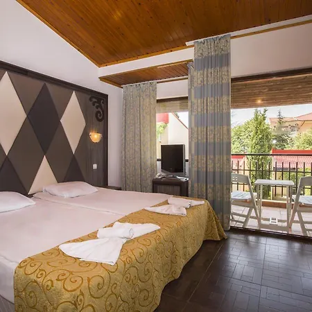 Elenite Villas 3* Elenite