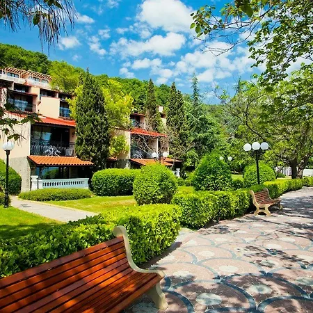 Elenite Villas Elenite